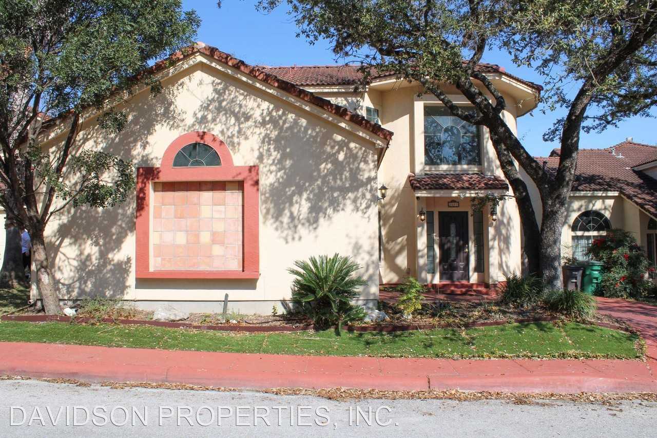 2607 Chestnut Bnd - Photo 2 of 36