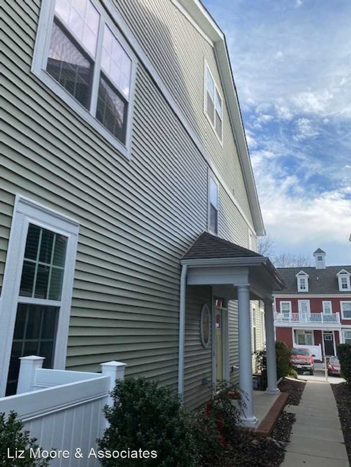 1701 Promenade Ln - Photo 3 of 28