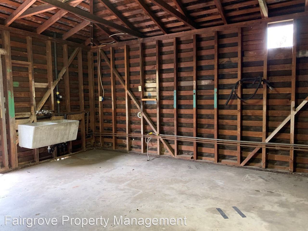 4760 Valencia Dr - Photo 2 of 14