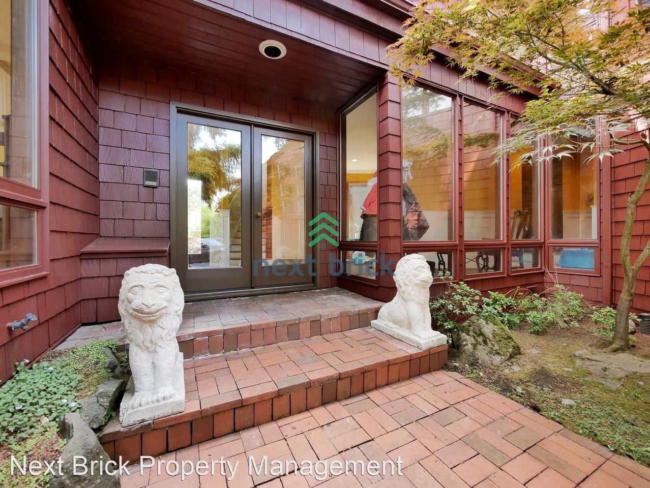 2245 74th Ave Se - Photo 3 of 45
