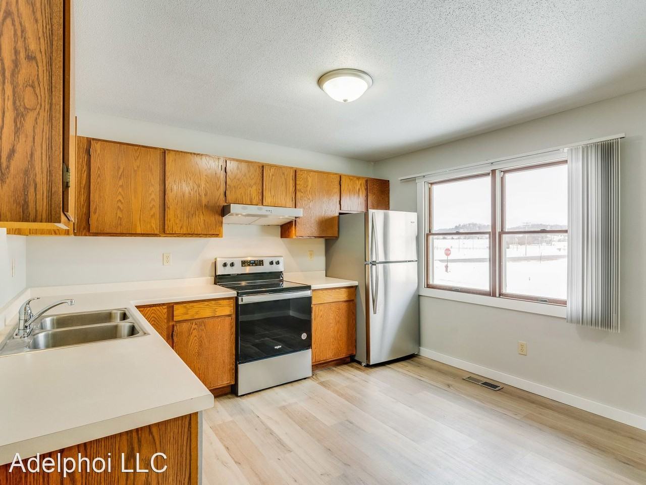 1215-1223 Brading Iron Rd - Photo 2 of 18