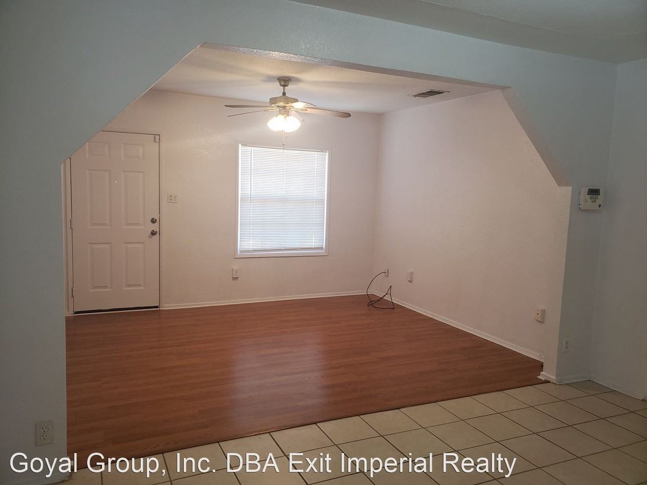 658 S Cesar Chavez St - Photo 3 of 12