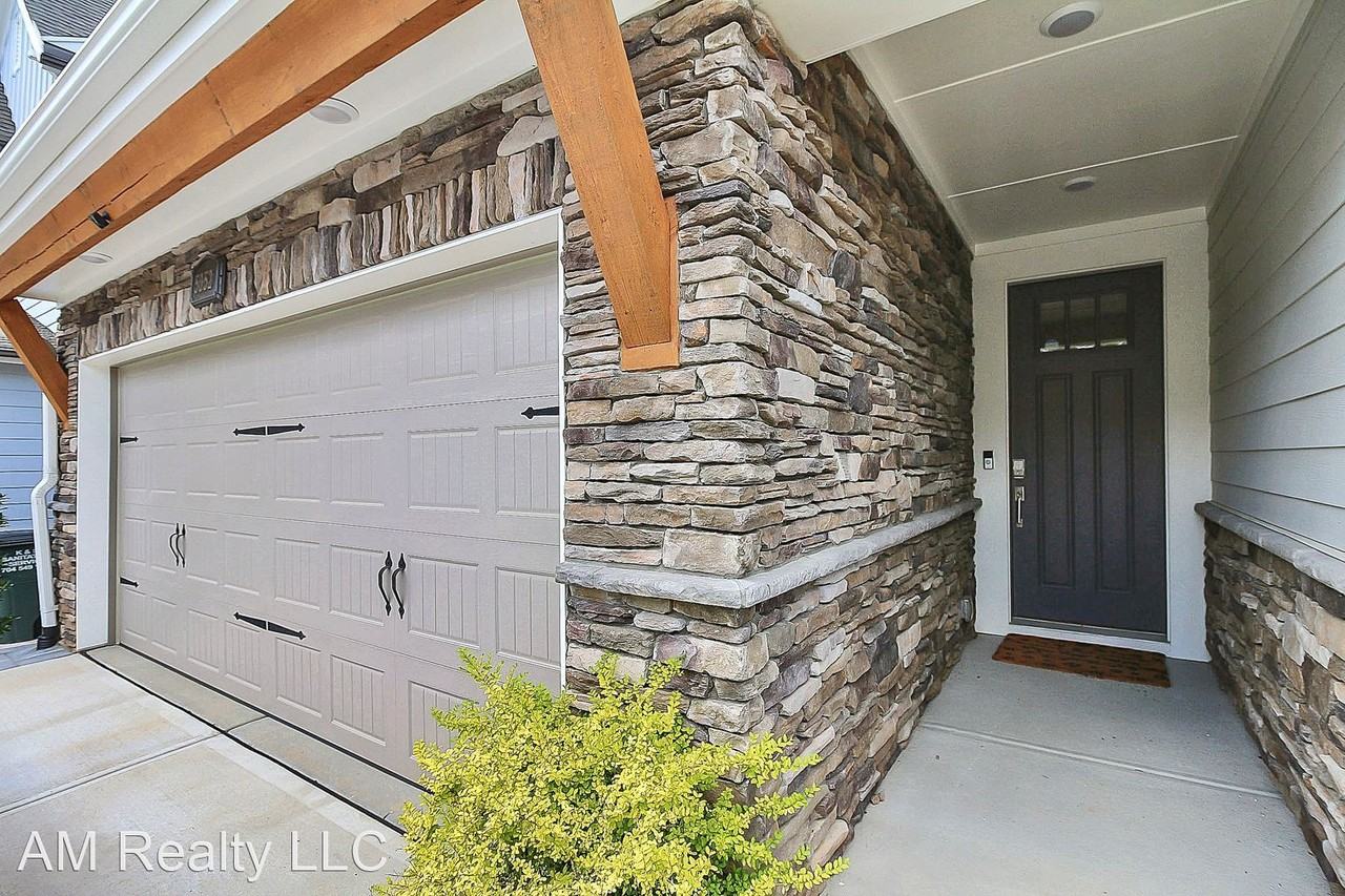 5052 Lesleewood Ct - Photo 3 of 30
