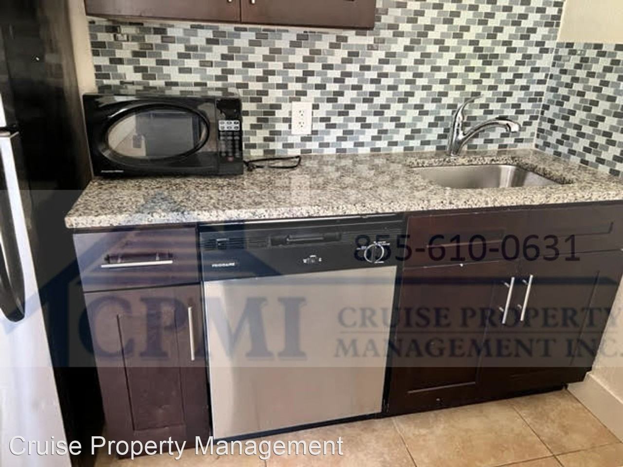 720 NE 2Nd St - Photo 3 of 9