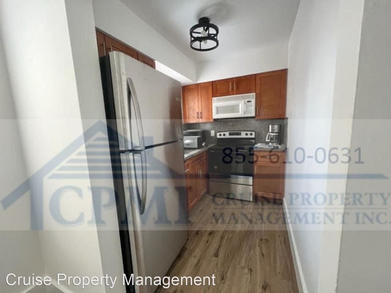 1810 NE 56th St - Photo 2 of 5