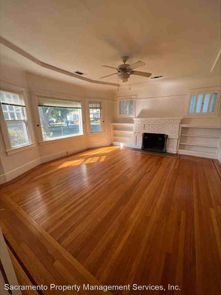 3909 Downey Way - Photo 3 of 19