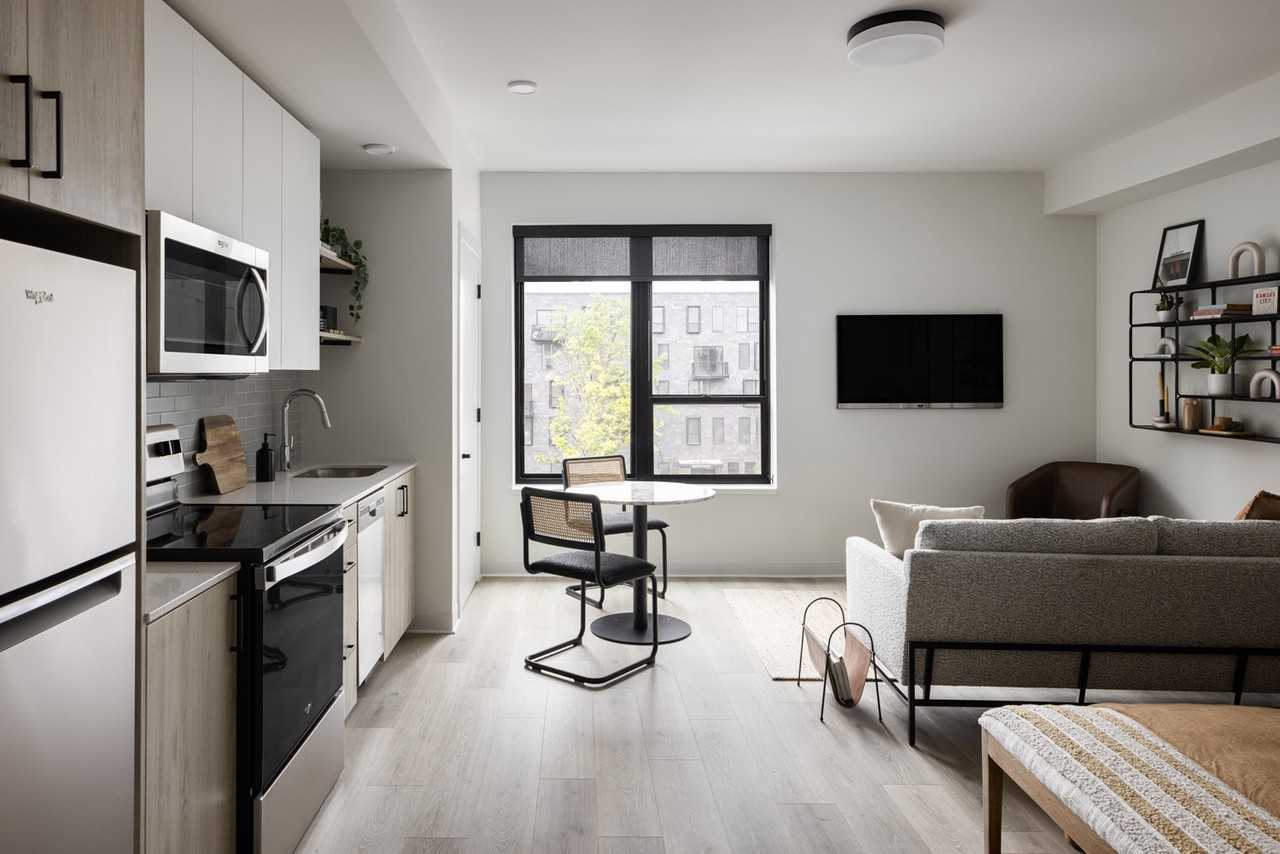 Cavalier at The Crosswalks - Photo 7 of 50