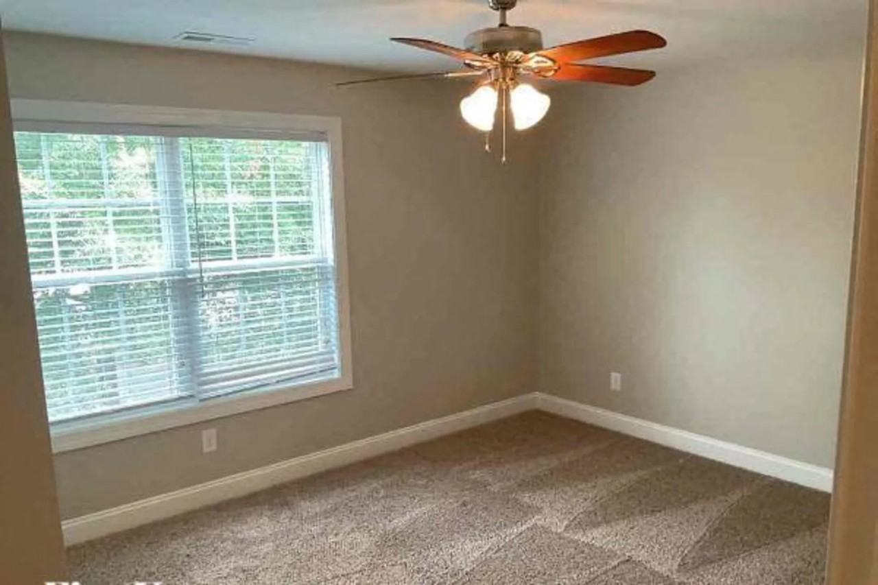 8504 Meadowcreek Village Dr - Photo 3 of 13