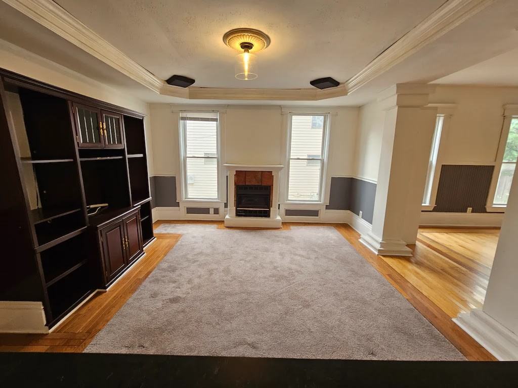 75 Waterman St - Photo 3 of 20