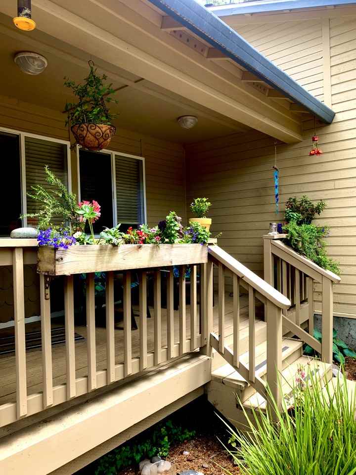 1115 Sw Walking Wood - Photo 2 of 18