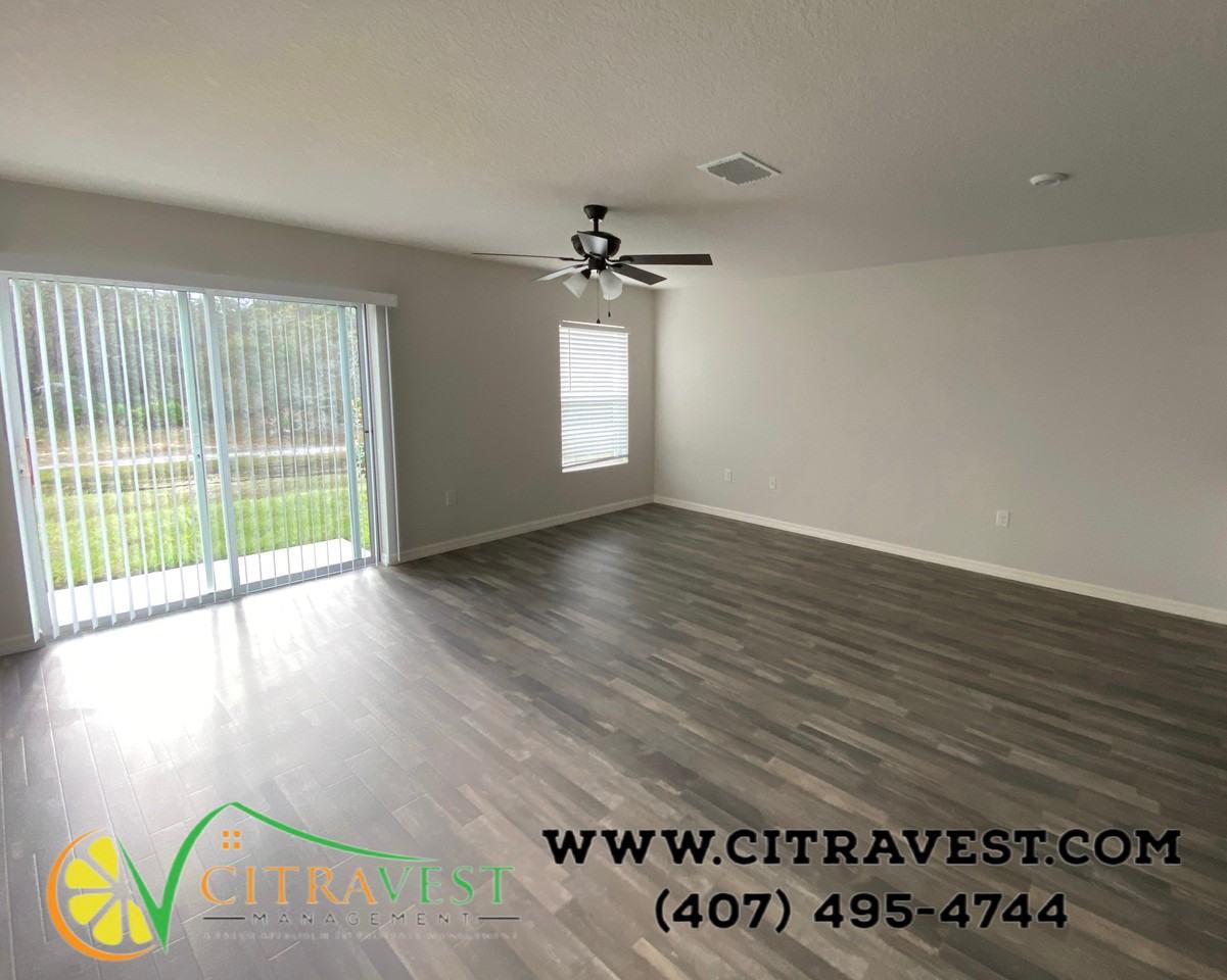 131 Flatfish Ct - Photo 2 of 12
