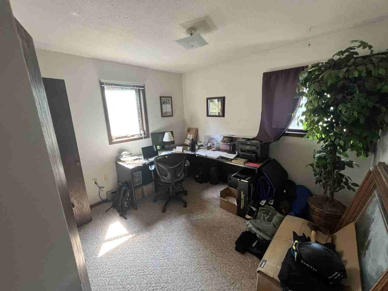 1026 Menomonie St - Photo 3 of 6