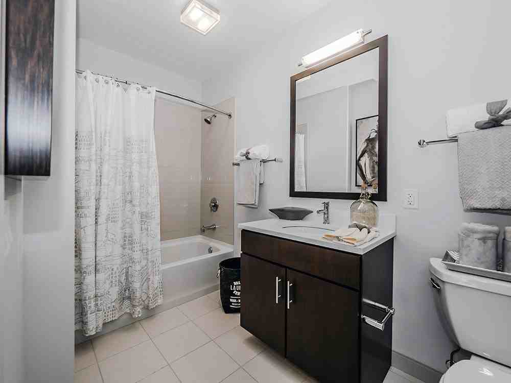 South Green St. & Madison #1109 - Photo 3 of 16