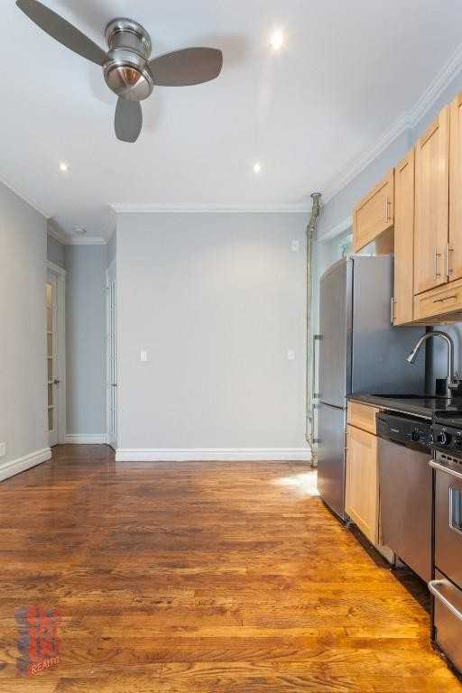 246 Mott St #24 - Photo 4 of 7