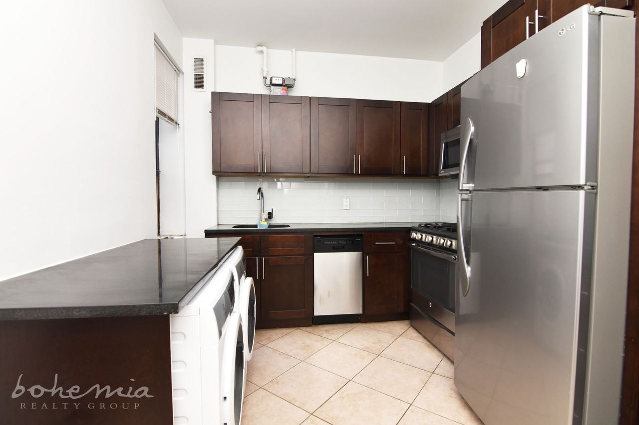 566 W 162nd St #55