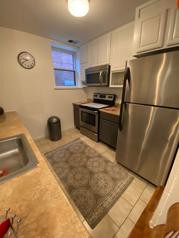 300 Robert St #1 - Photo 2 of 6