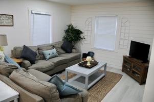 featured image of 153 Sunset Ave S