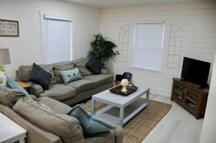 153 Sunset Ave S - Photo 1 of 1