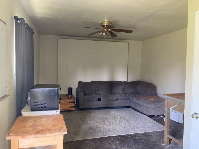 536 Florence St - Photo 2 of 6