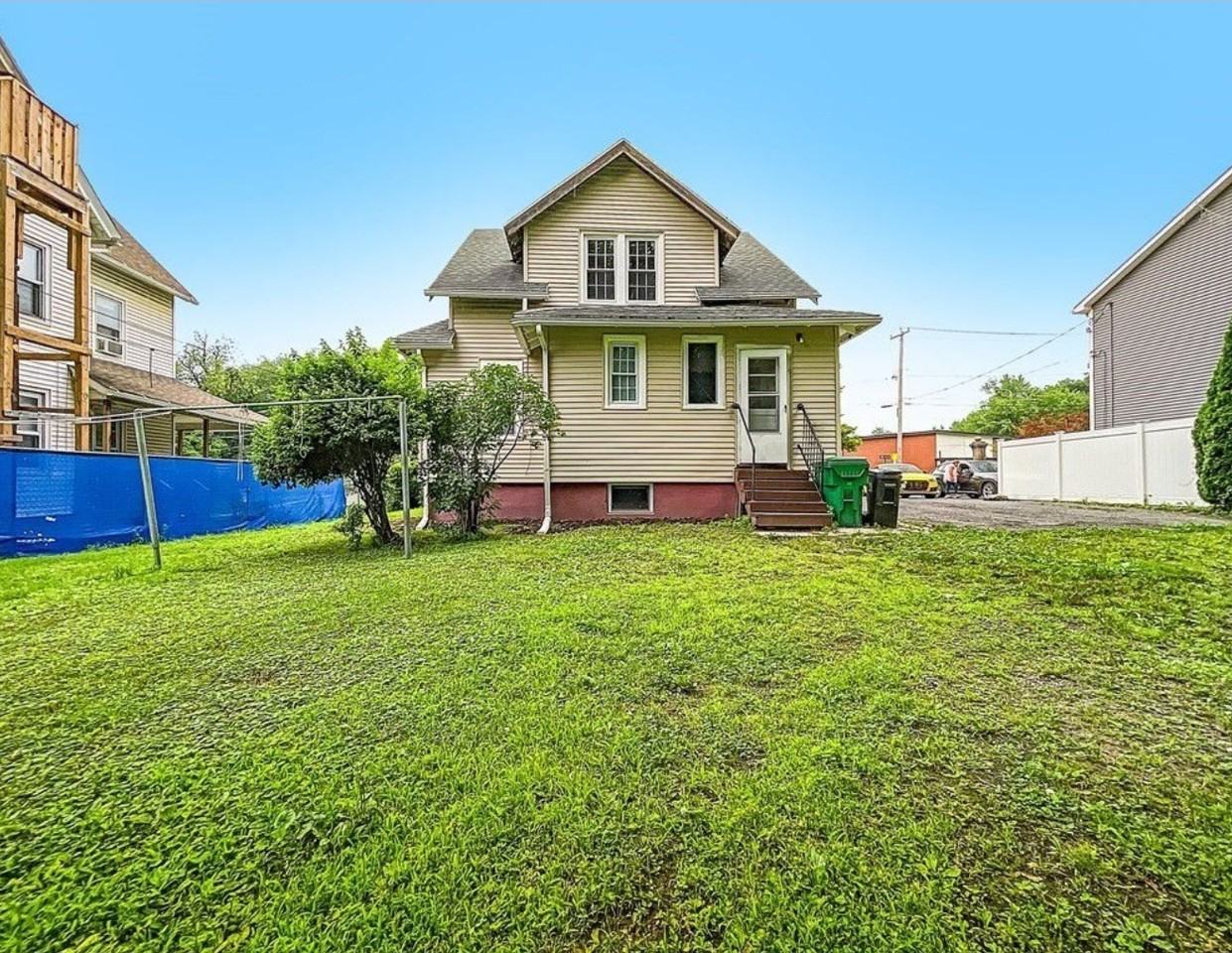 116 Hampden St #NA - Photo 2 of 20