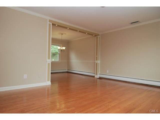 15 Lincoln Rd - Photo 3 of 15