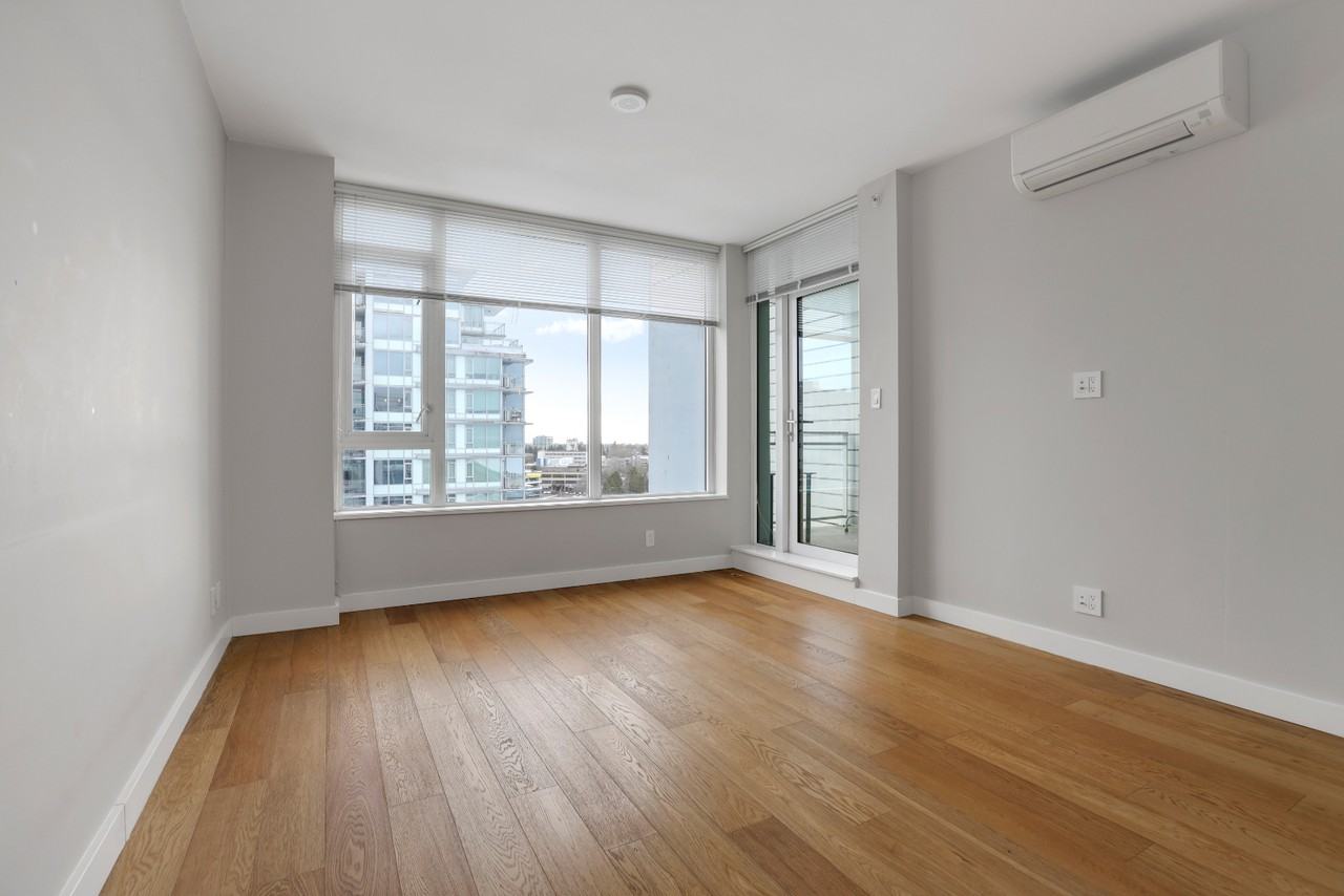 6200 River Road #1105 - Photo 6 of 19