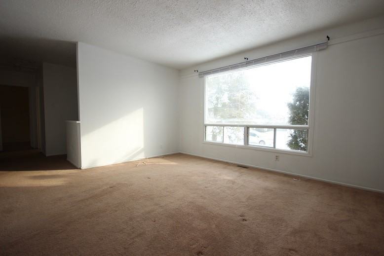 20 Mcmurdo Crt - Photo 2 of 7