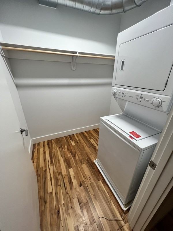 806 W Cary St - Photo 5 of 10