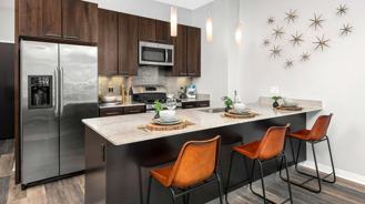 W Huron & Kingsbury - Photo 1 of 1