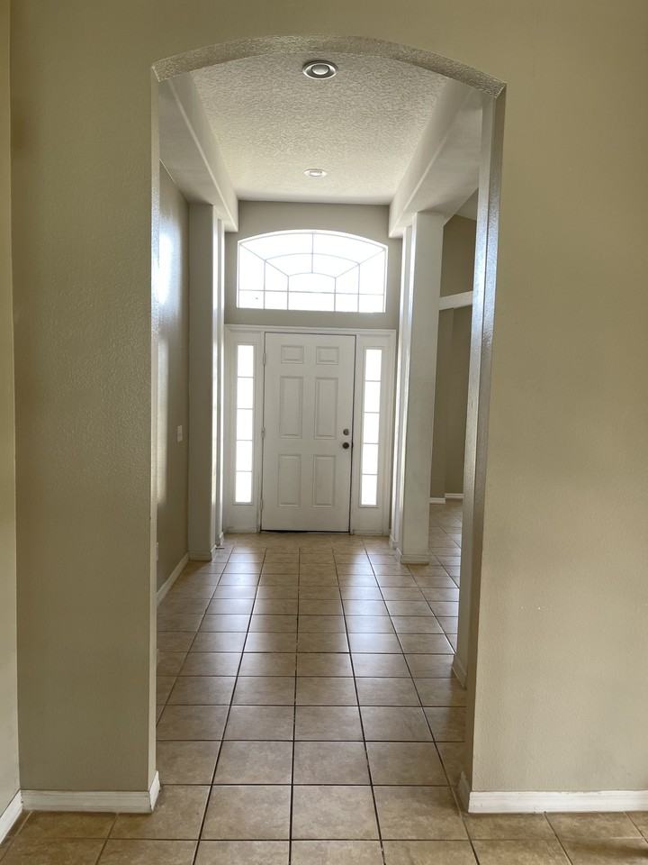 505 Haversham Way #NA - Photo 3 of 22