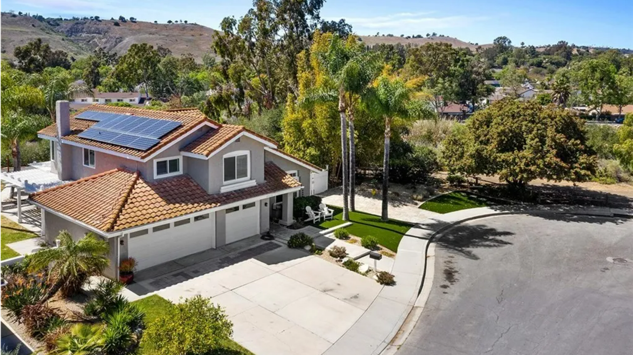 29822 Imperial Dr #NA - Photo 2 of 38