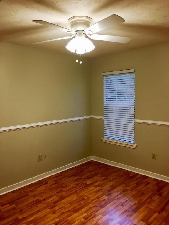 115 Haley Creek Dr - Photo 3 of 12