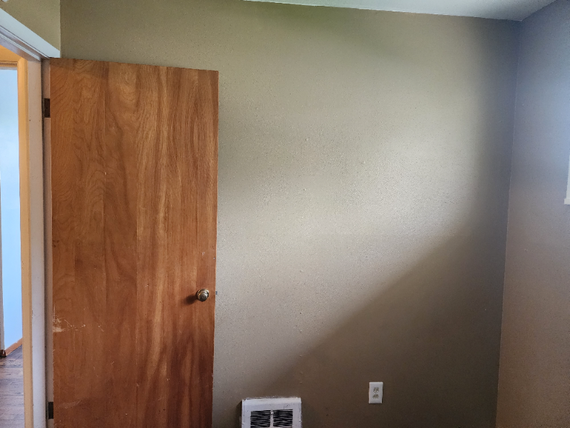 7724 Ellington Dr - Photo 3 of 9