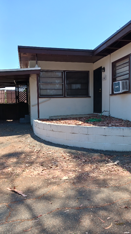 4943 Olivewood Ave - Photo 2 of 14