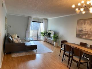 3284 Shadow Park Pl - Photo 2 of 15