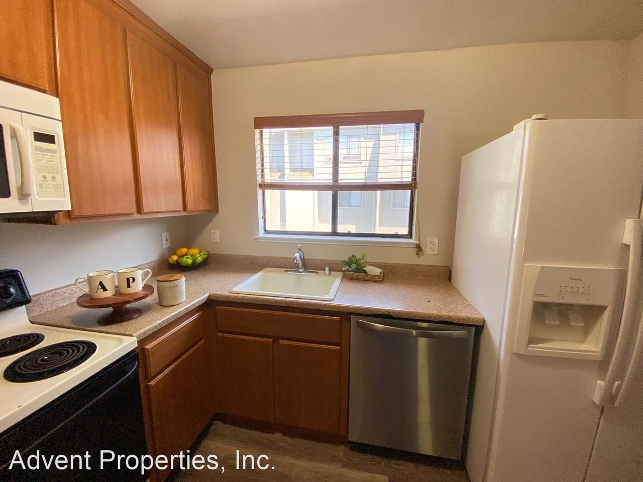 17997 Firestone Rd - Photo 2 of 22