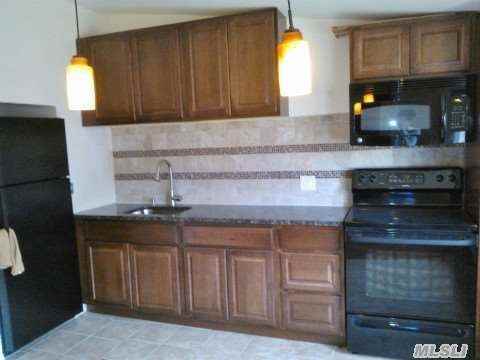 160 Silverleaf Ln - Photo 2 of 12