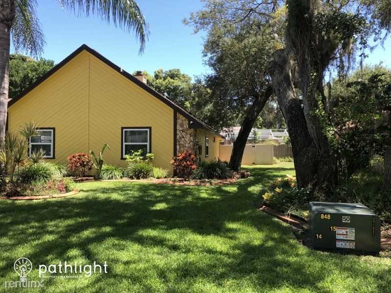 4 Red Bud Ln - Photo 2 of 3