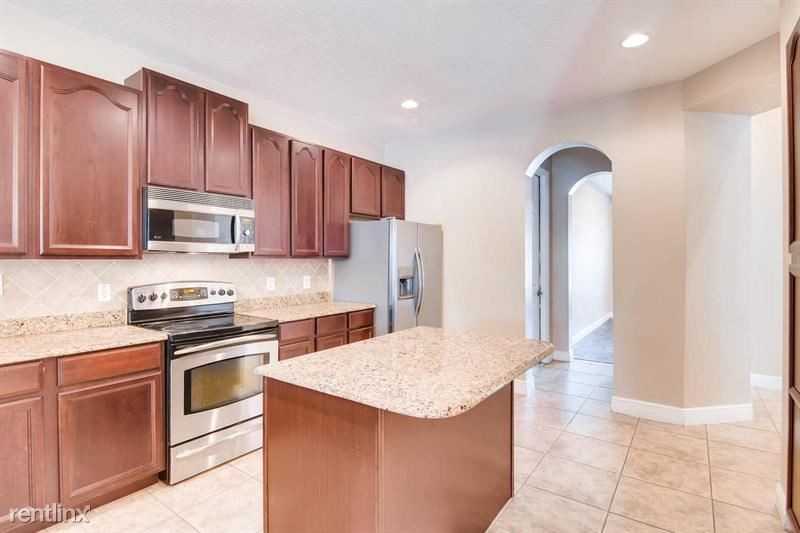 2585 Turtlehead Cv - Photo 3 of 16