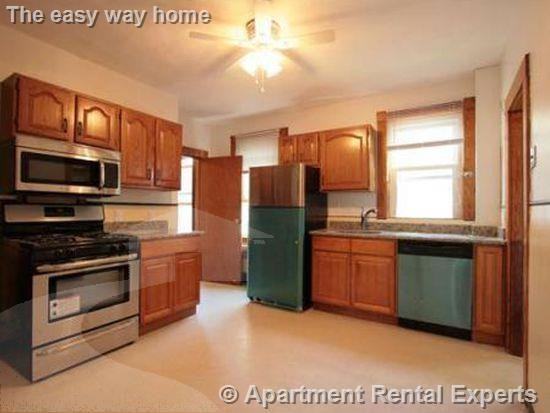 45 Locke St #3