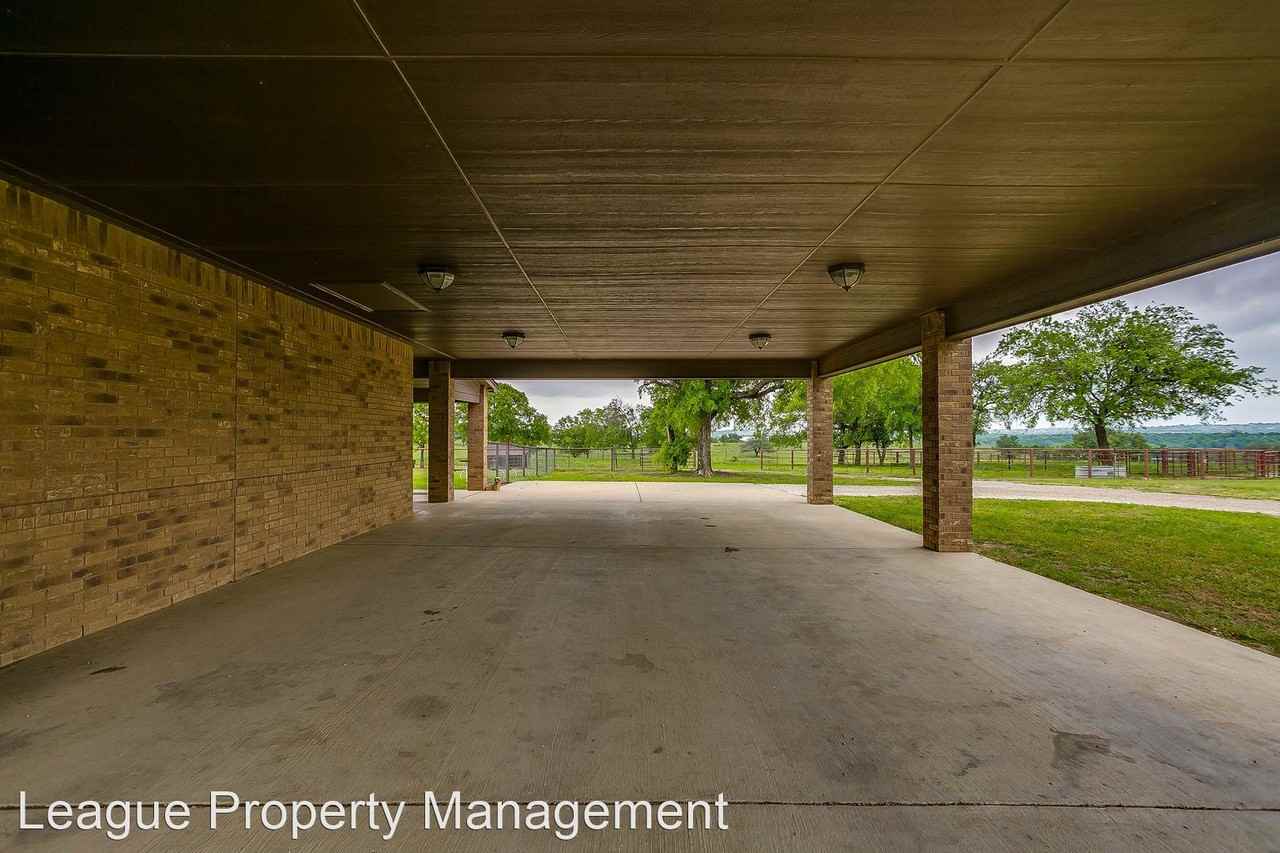 3705 Airport Rd - Photo 3 of 18