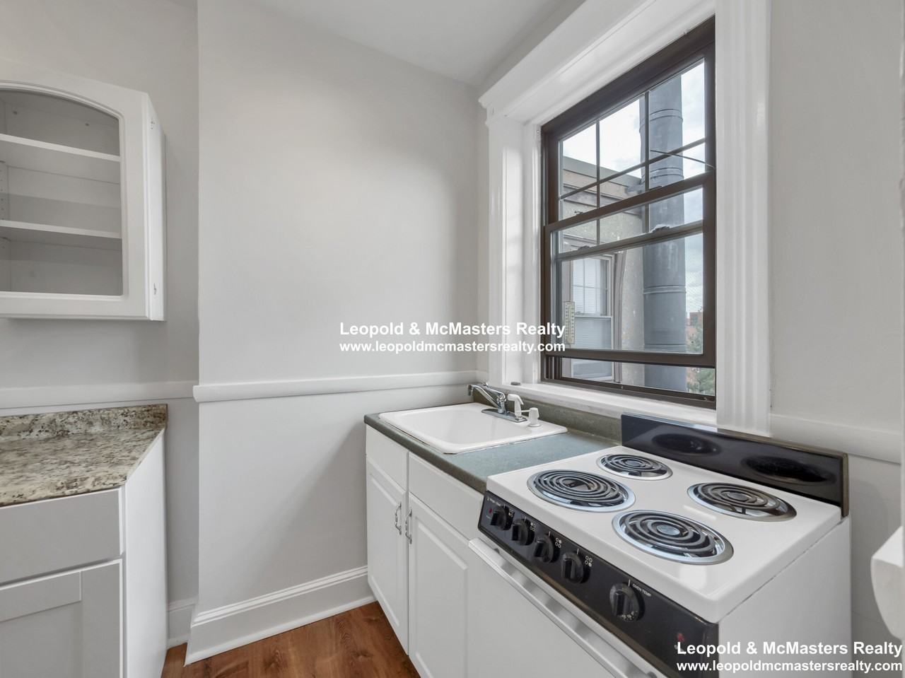 79 Pleasant St #4 - Photo 2 of 13