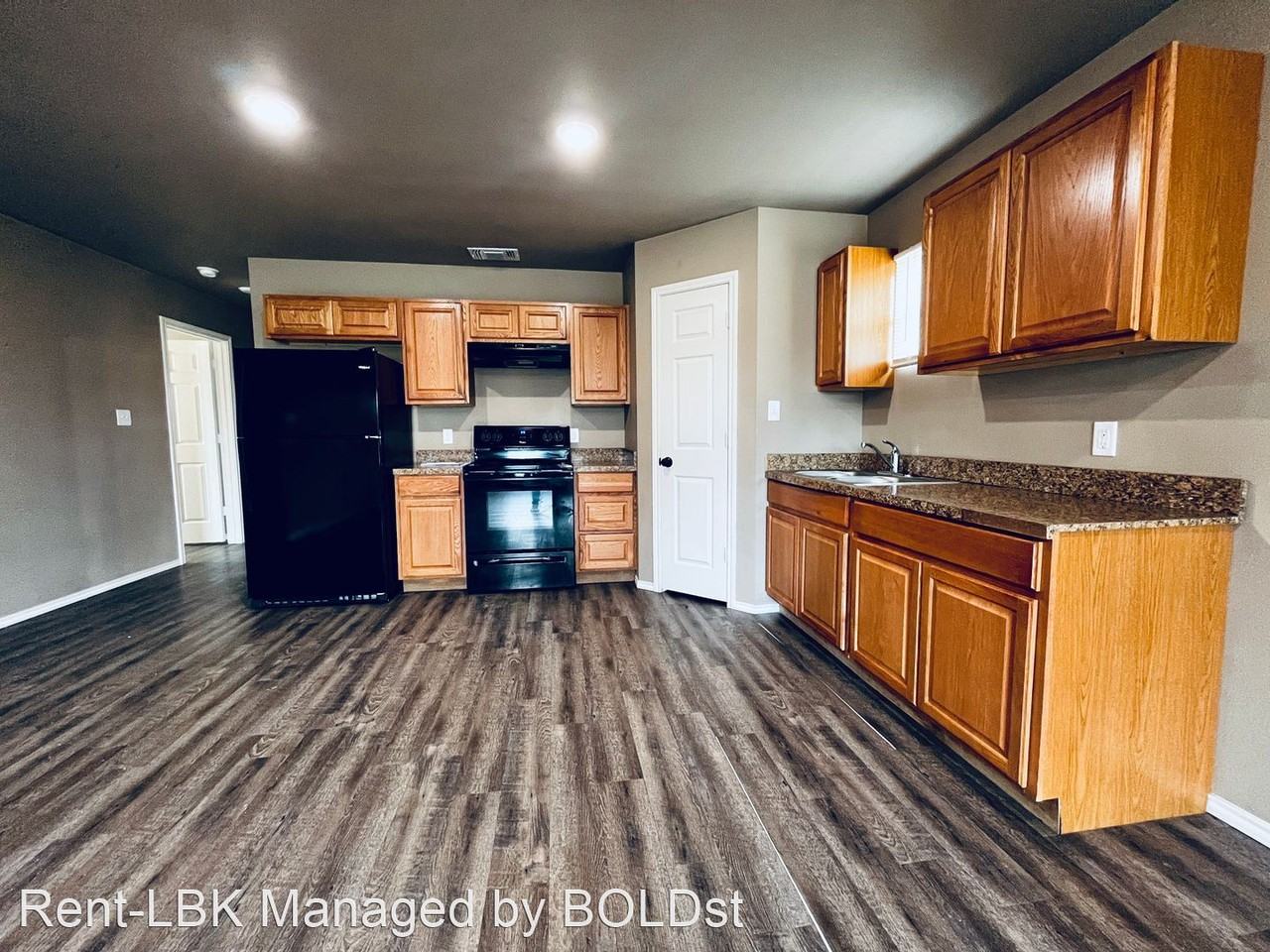 3308 E Broadway #1 - Photo 3 of 12