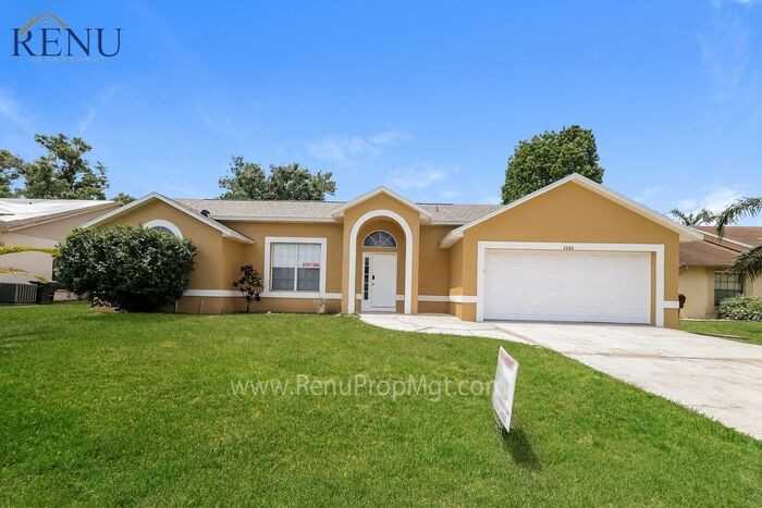 2686 Oak Run Blvd - Photo 2 of 18