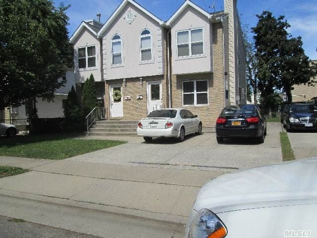 150 Jefferson Ave - Photo 2 of 7