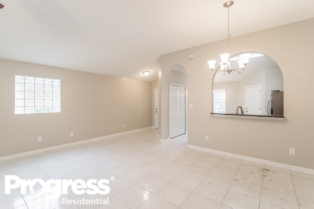 11167 Mikris Dr S - Photo 3 of 14