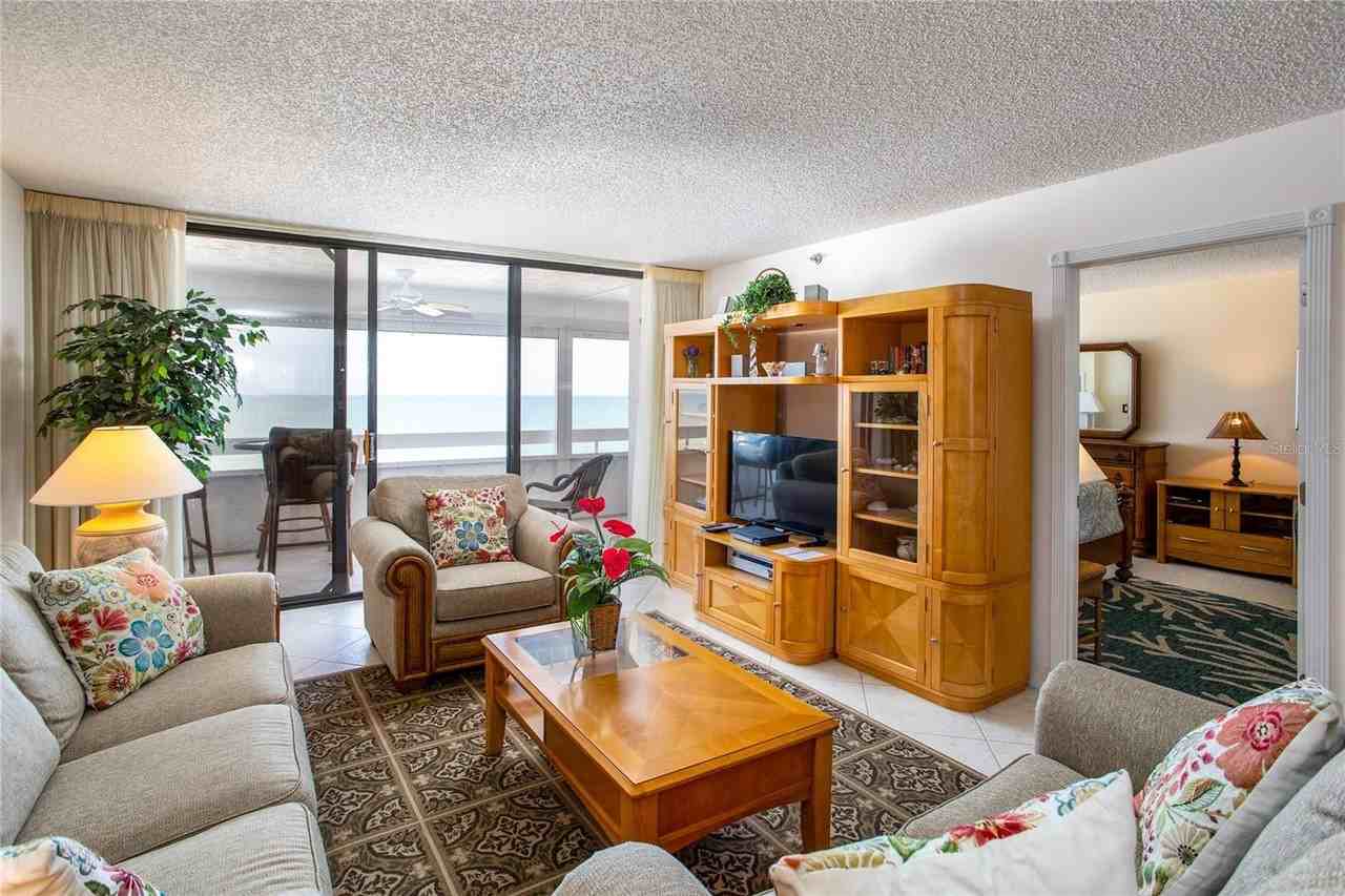 17940 Gulf Blvd #6E - Photo 6 of 30