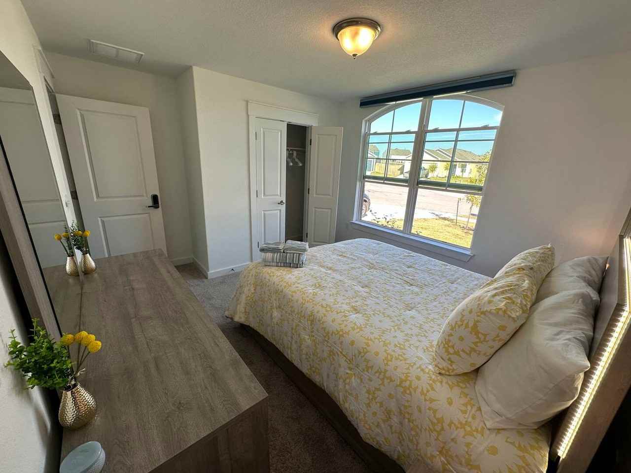 15307 Grenadine Bloom Cv - Photo 2 of 9