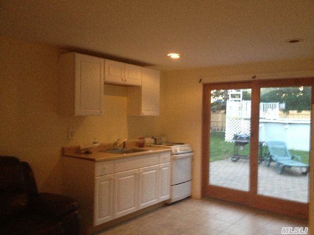 8 Capri Rd - Photo 2 of 5