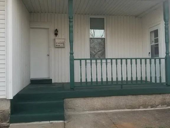 21 N Central Ave #1 - Photo 3 of 30